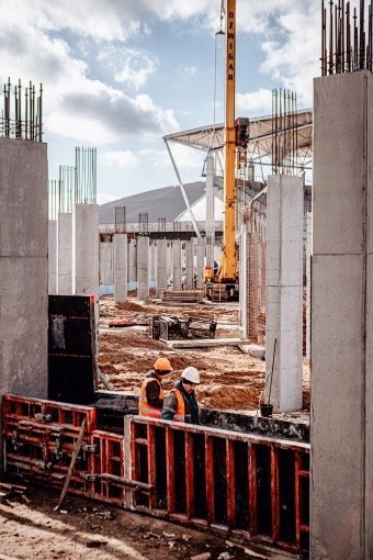 ŁKS - stadion. 300 betonowych słupów [ZDJĘCIA]