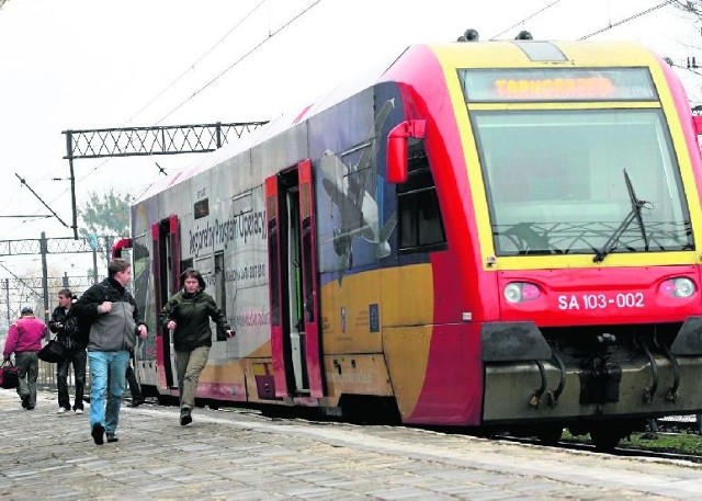 Po szlaku z Rzeszowa przez Nową Dębę, Tarnobrzeg i Stalową Wolę Rozwadów do Lublina kursować będą szynobusy.