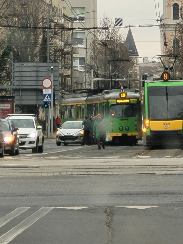 Przypominamy o zachowaniu bezpieczeństwa na drogach