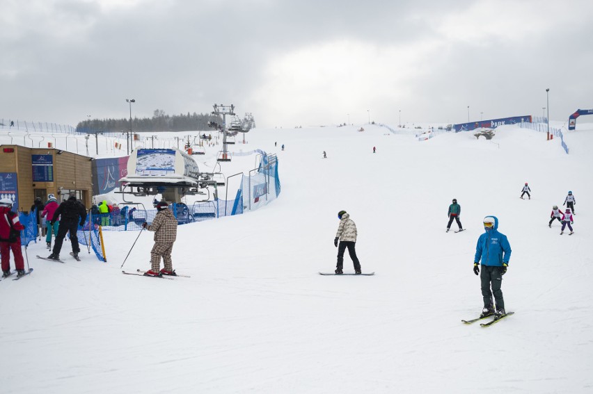 Od dziś otwarte stoki, w Krynicy Górskiej rusza sezon narciarski [GALERIA]