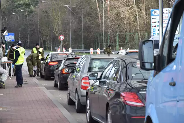 16 grudnia w Niemczech wprowadzono tzw. twardy lockdown. Oznacza to również zmiany na granicy z Polską