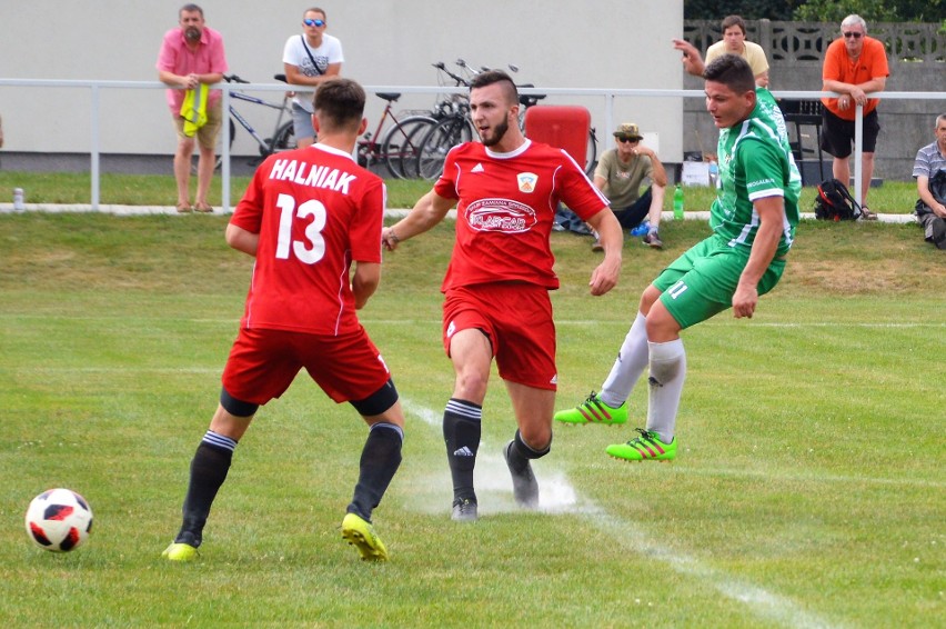 Halniak Maków Podhalański – Brzezina Osiek 2:0 (1:0)...