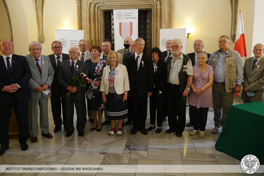 We Wrocławiu wręczono Krzyże Wolności i Solidarności