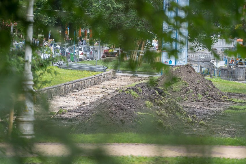 Krynica-Zdrój. Ruszyły prace w Parku Dukieta                          