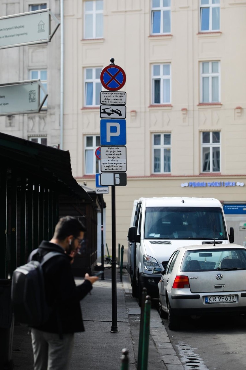 Kraków. Zaskarżyli ograniczenie ruchu na Kazimierzu. Uważają, że wystarczą droższe opłaty za parkowanie