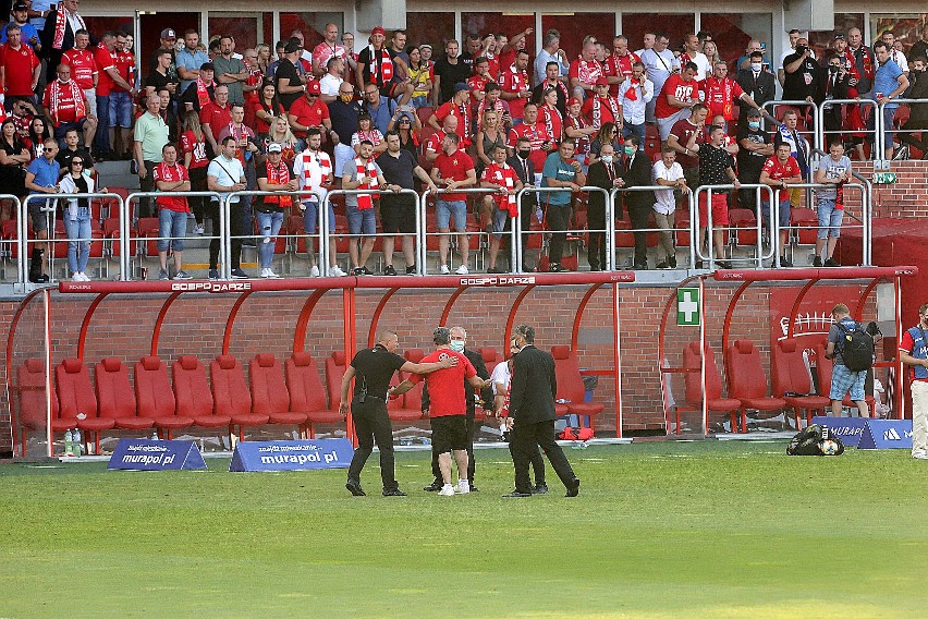 Wojewoda ukarał Widzew. Zamknięte trybuny na derby Łodzi [ZDJĘCIA]