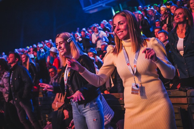 Polsat SuperHit Festiwal 2019 w Sopocie. Tak bawiła się publiczność podczas sobotniego koncertu w Operze Leśnej