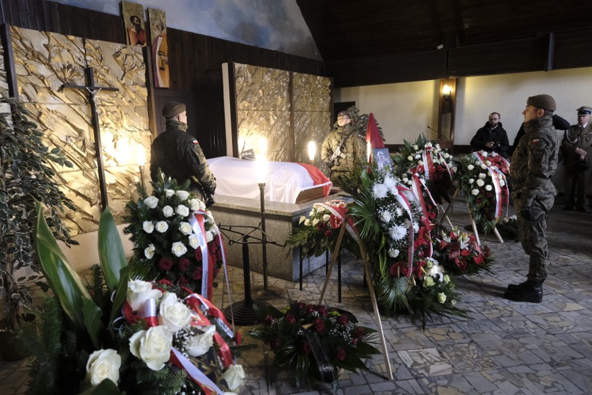 Uroczystości pogrzebowe. generała Jana Podhorskiego: był...