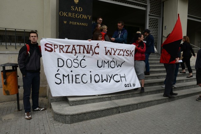 Poznańskie sprzątaczki nie dostawały pieniędzy za pracę. Kilkakrotnie organizowały protesty przez poznańskim Sądem Okręgowym. Złożyły też zawiadomienie do prokuratury
