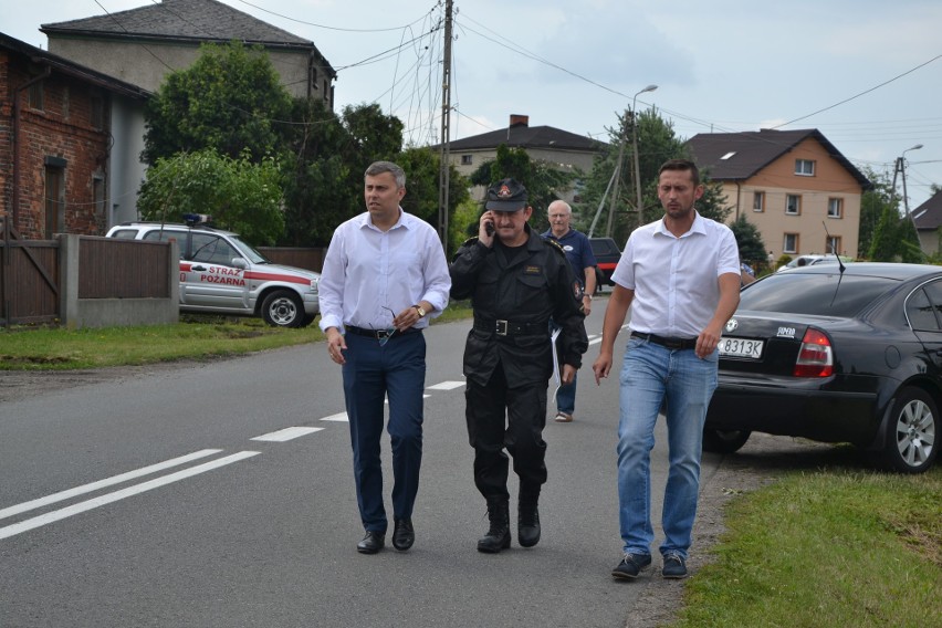 Wojewoda śląski w Gaszowicach zapowiada odszkodowania