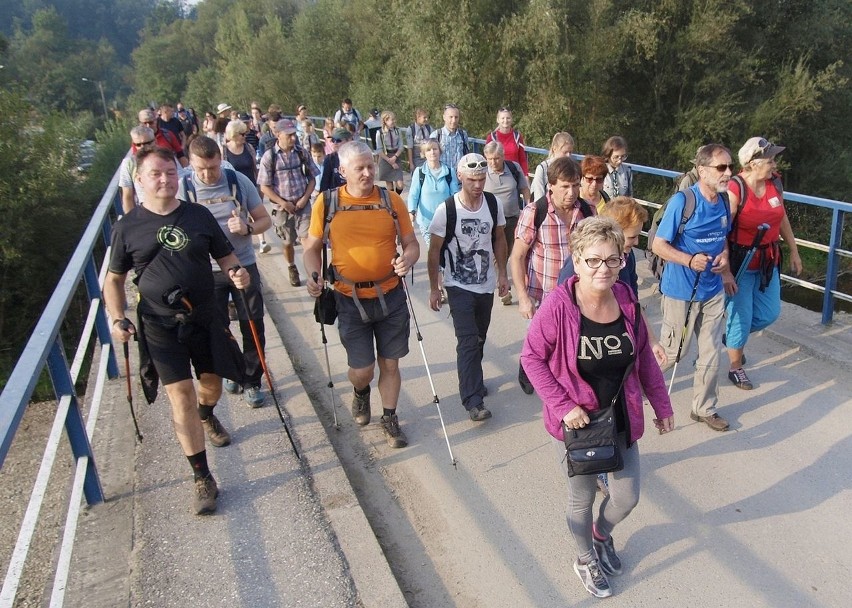 Odkryj Beskid Wyspowy. 1 września tam, gdzie Niedźwiadek toczy swe wody