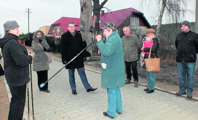 Mieszkańcy ulicy Mieszała przedstawili prezydentowi Markowi Materkowi swoje uwagi co do nowej drogi.