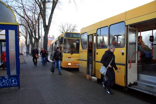 Od 4 maja mieszkańcy Lęborka będą musieli więcej zapłacić za podróż autobusami ZKM.