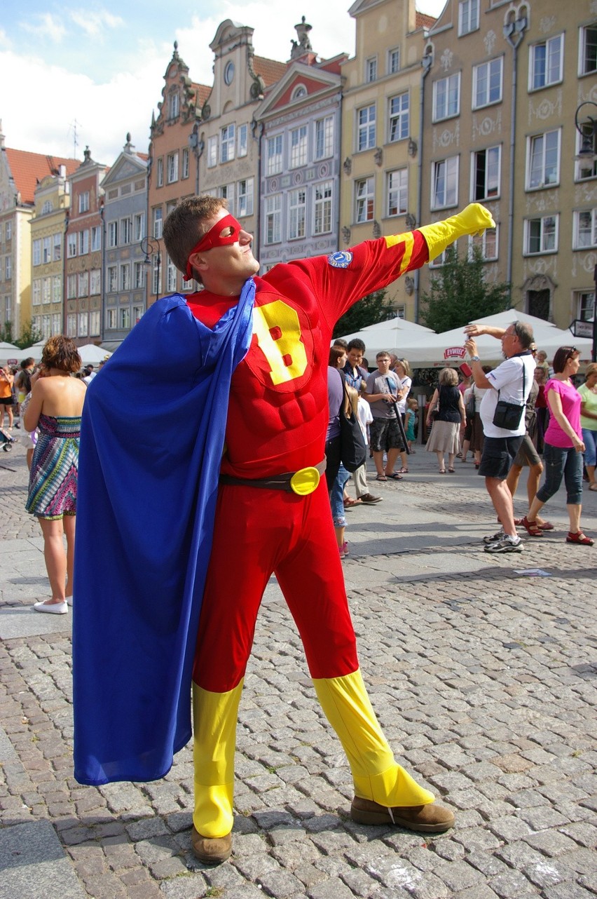 Letnia Redakcja Dziennika Bałtyckiego: Superbohater "Bazer”...