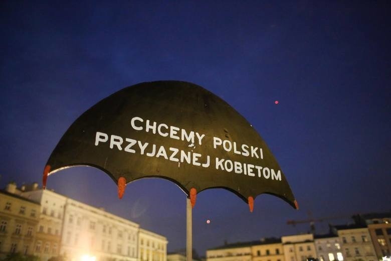 Najlepsze hasła protestujących kobiet....