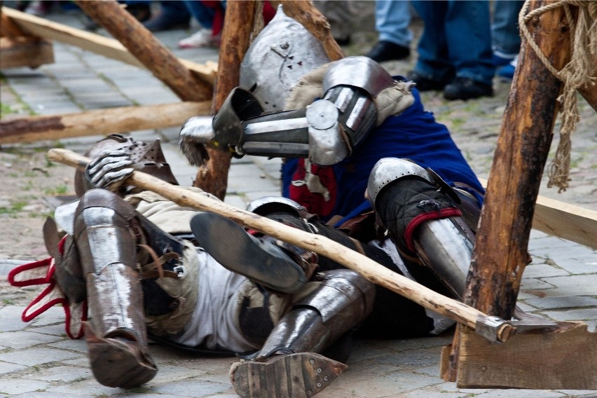 Widowiskowy turniej rycerski we wrocławskim Arsenale przy...