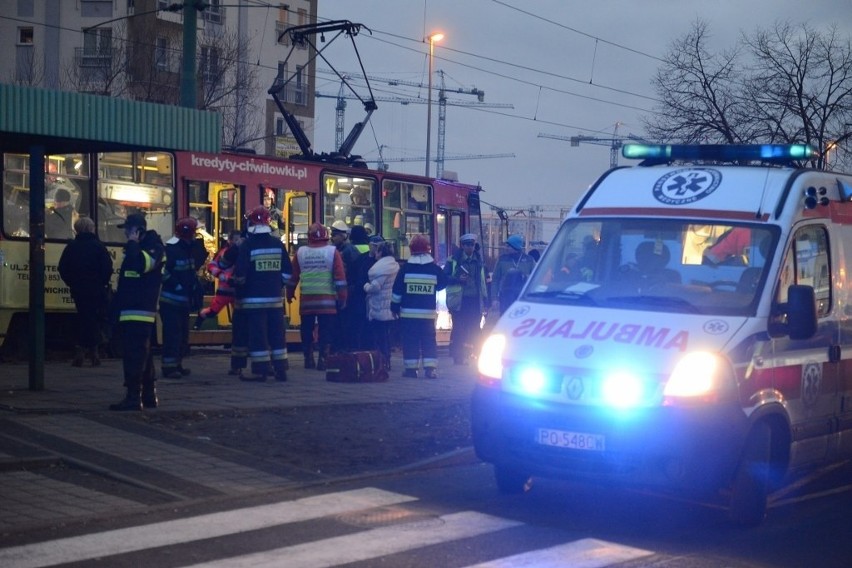 Zderzenie tramwajów na Polance. Kilkanaście osób rannych [ZDJĘCIA]