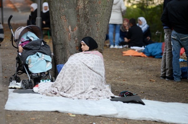 Zdjęcia uchodźców wykonano w Berlinie i Eisenhuettenstadt.