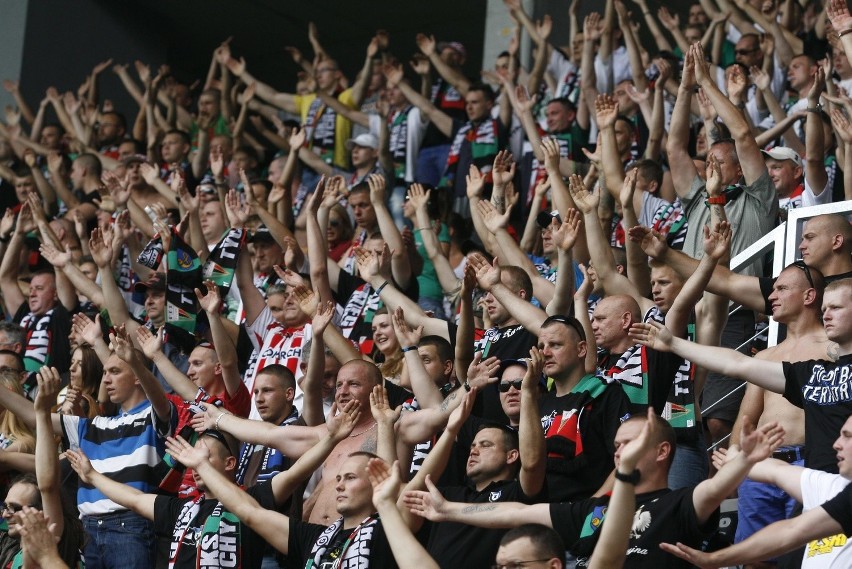 W sobotę podczas meczu otwarcia z FC Koeln na stadionie w...