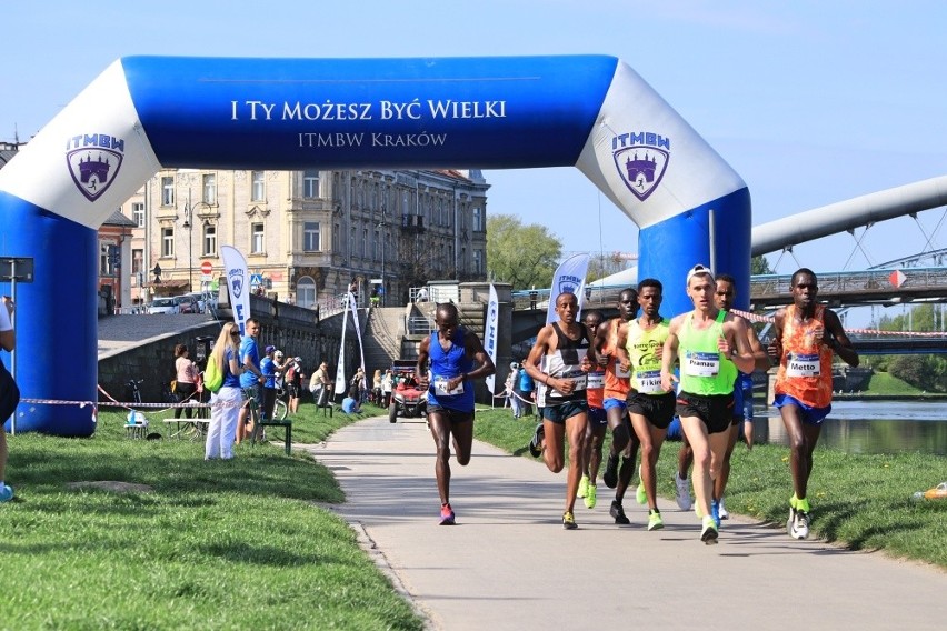 Cracovia Maraton 2018 - zdjęcia z trasy maratonu