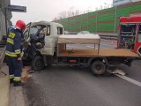 Wypadek na autostradzie A4 w Katowicach zablokował ruch do Wrocławia. Zderzyły się trzy samochody