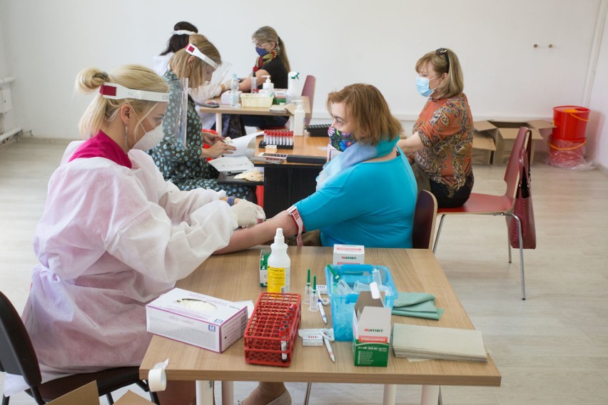 Testy na koronawirusa wśród pracowników miejskich żłobków, przedszkoli i szkół podstawowych w Słupsku