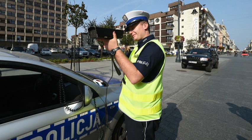 Seria kolizji drogowych w Łodzi. Posypały się mandaty po kilkaset złotych każdy