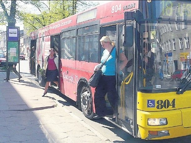 Od dziś przejazdy autobusami komunikacji miejskiej są droższe. Pasażerowie nie są z tego zadowoleni