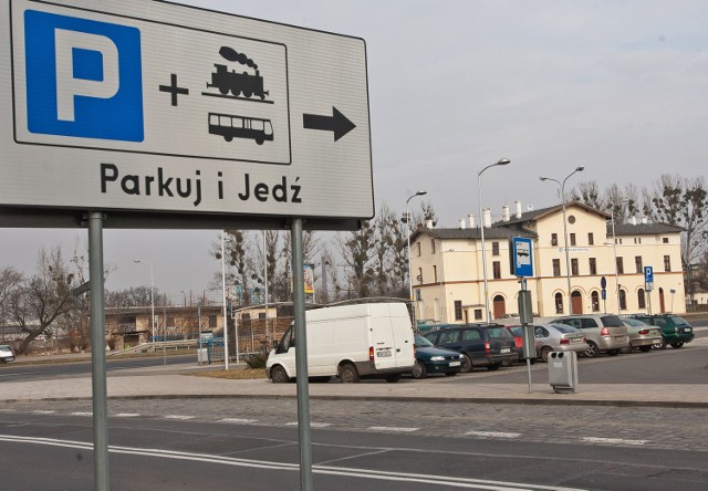 Parkuj i jedź na Psim Polu