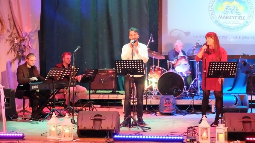 Świąteczny Charytatywny koncert w Domu Kultury w Przysusze. Zobaczcie zdjęcia z wydarzenia