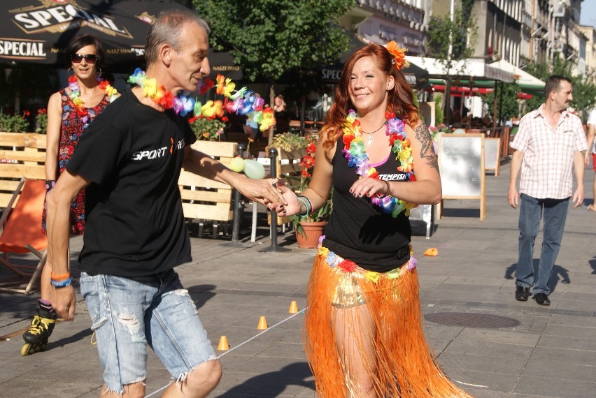 Katowice: Mash Up Hawaii Party na Mariackiej 