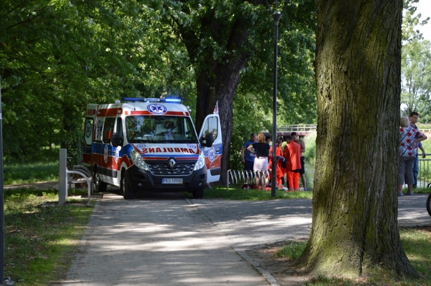 Wypadek w Kościanie - dwie osoby ciężko ranne