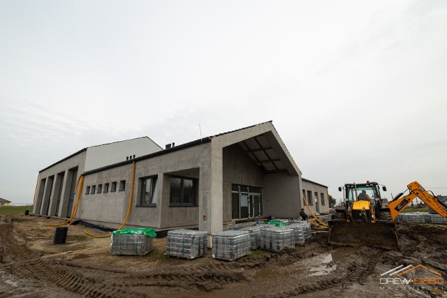 Od połowy ubiegłego roku trwa budowa Gminnego Centrum Ratunkowego w Santoku.