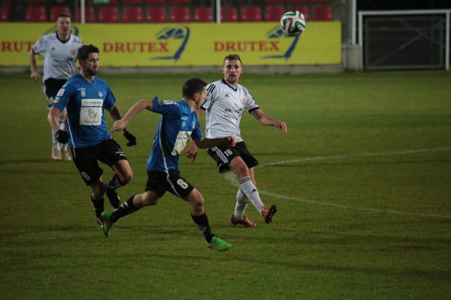 Bytowianin Robert Mandrysz (nr 16)  liczy na  dobrą grę w Sosnowcu.