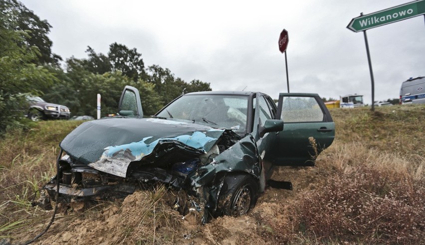 Kierująca audi wjechała na skrzyżowanie z „trasą śmierci”...