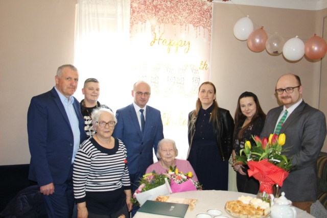 Pani Krystyna Jaroszyńska z Suchedniowa 13 marca obchodziła setne urodziny.