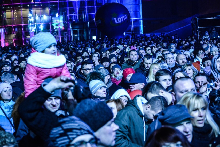 Sylwester 2017. Lublin powitał Nowy Rok (WIDEO, ZDJĘCIA)