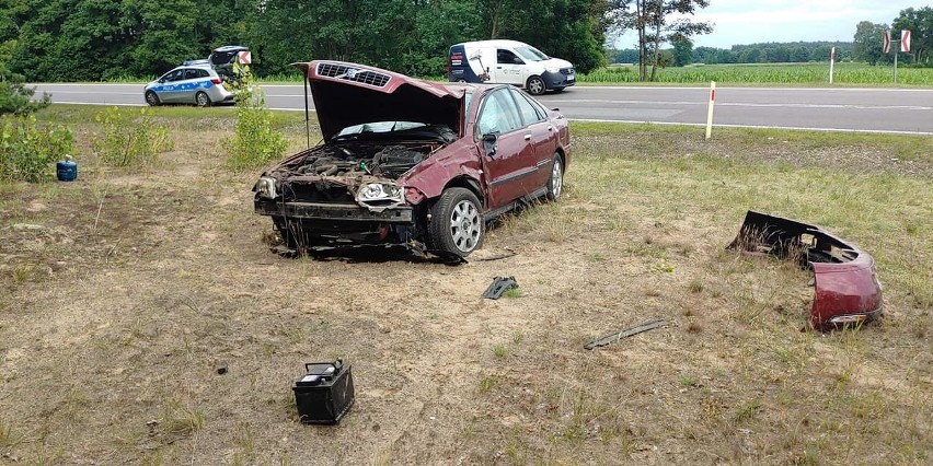 Wypadek w Kołakach na drodze krajowej nr 61. 16.07.2020. Zdjęcia