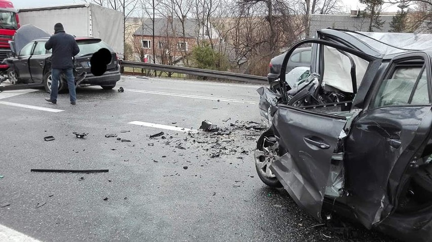 Śmiertelny wypadek na drodze 94 w Gotkowicach między Olkuszem a Krakowem