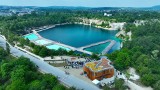 Zakrzówek oficjalnie otwarty! Budowa kąpieliska wywoływała w Krakowie wiele emocji. To jest jednak przepis na hit lata 2023