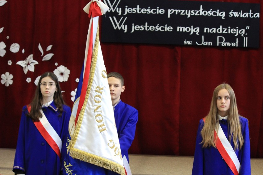 SP w Drohojowie obchodziła jubileusz 10-lecia nadania jej...