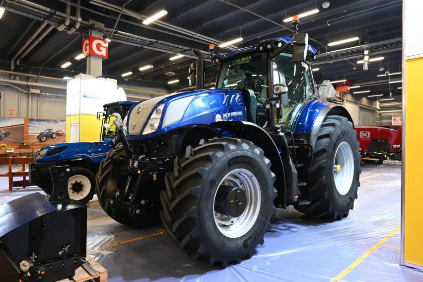 New Holland  T7 Heavy Duty