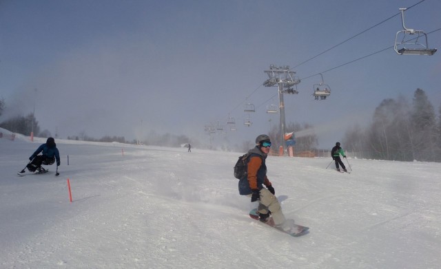 Bardzo dobre warunki narciarskie panowały w stacji narciarskiej Stok w Wiśle.