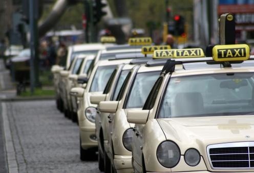 Władysław K. zniszczył taksówkę i samochód pracownika zakładu energetycznego
