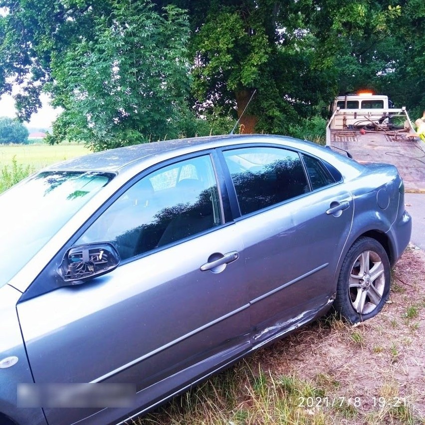 Groźny wypadek pod Namysłowem. Motorowerzysta czołowo zderzył się z samochodem osobowym. W stanie krytycznym trafił do szpitala