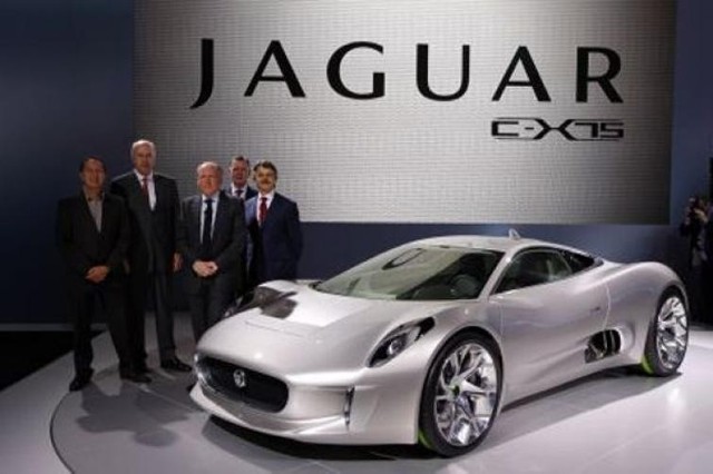 Jaguar C-X75 - hybrydowa wyścigówka