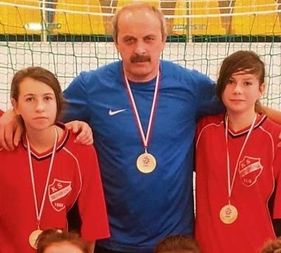 Andrzej Żądło ze złotym medalem futsalowych mistrzostw Polski FOT. ARCHIWUM KLUBU