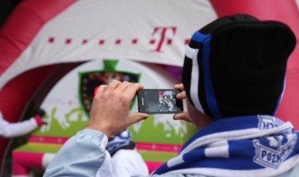 T-Mobile FanZone przed meczem Lecha z Legią