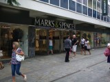 Zwolnienia w Marks & Spencer. Sklepy znikają z Polski