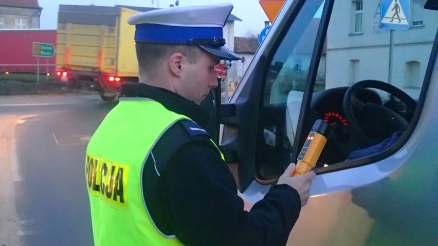 W poniedziałek, 4 kwietnia rano wschowscy policjanci...